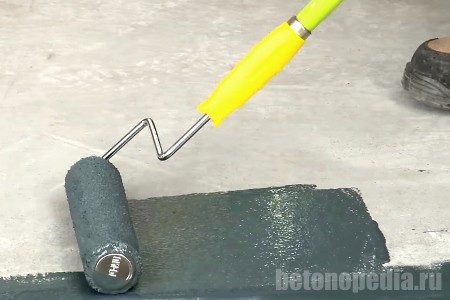 окрашивание бетонного пола